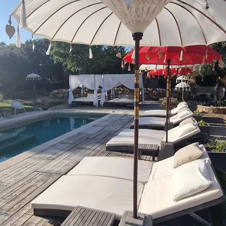 Le Clos Des Cambres 3*